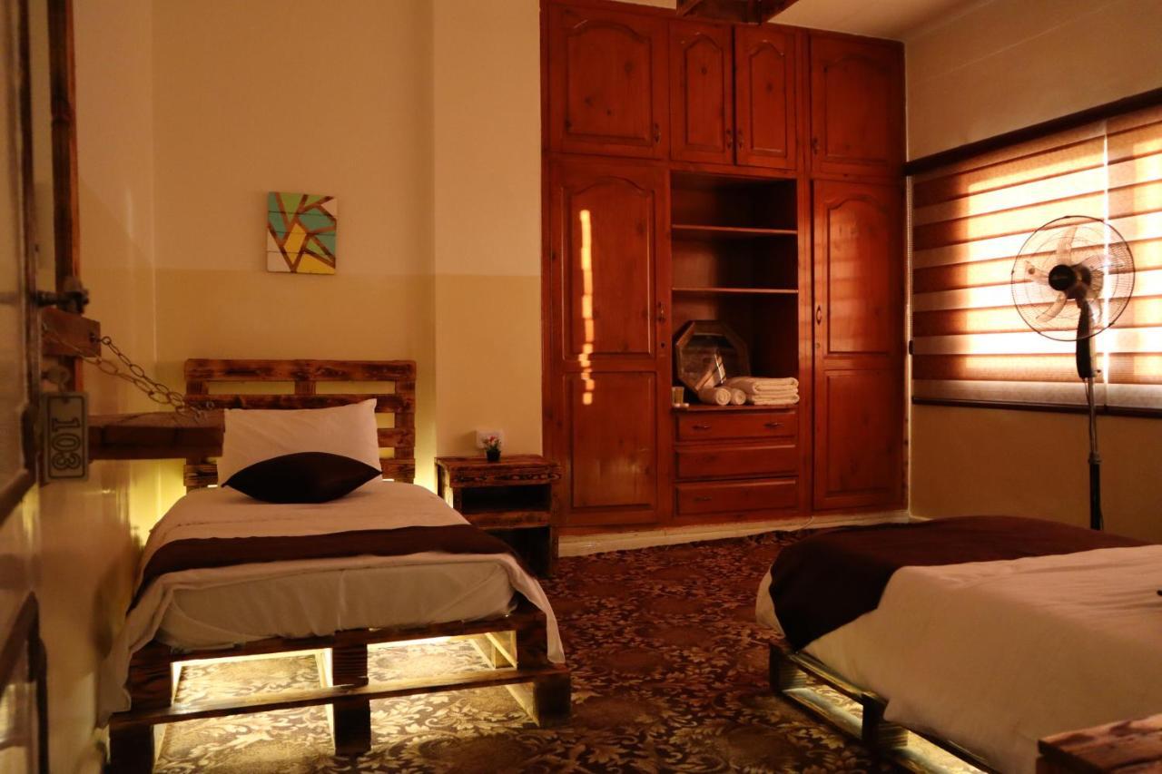 Petra Wooden House *